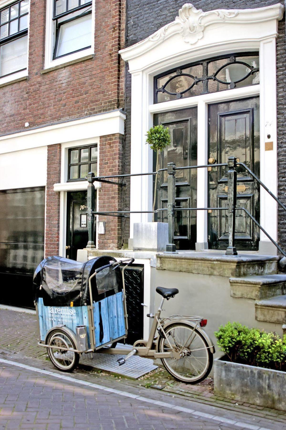 Commune Suites Amsterdam Exterior photo